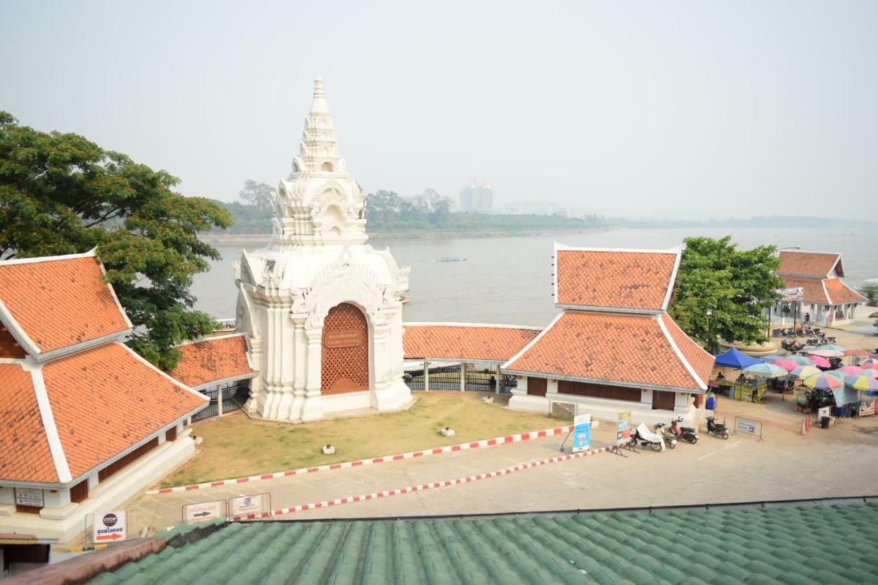 Hotel Buakham Rim Khong บัวคำริมโขง Golden Triangle Exterior foto