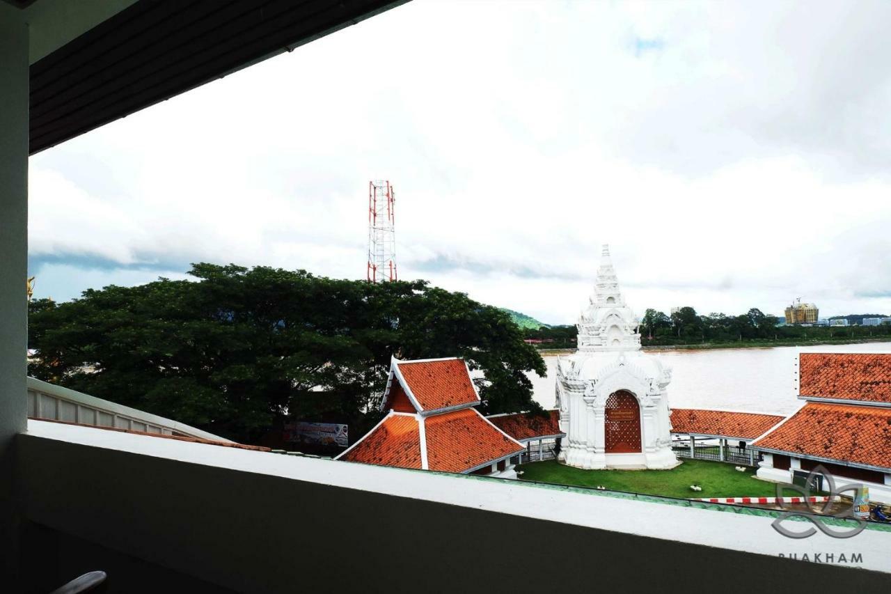 Hotel Buakham Rim Khong บัวคำริมโขง Chiang Saen Exterior foto
